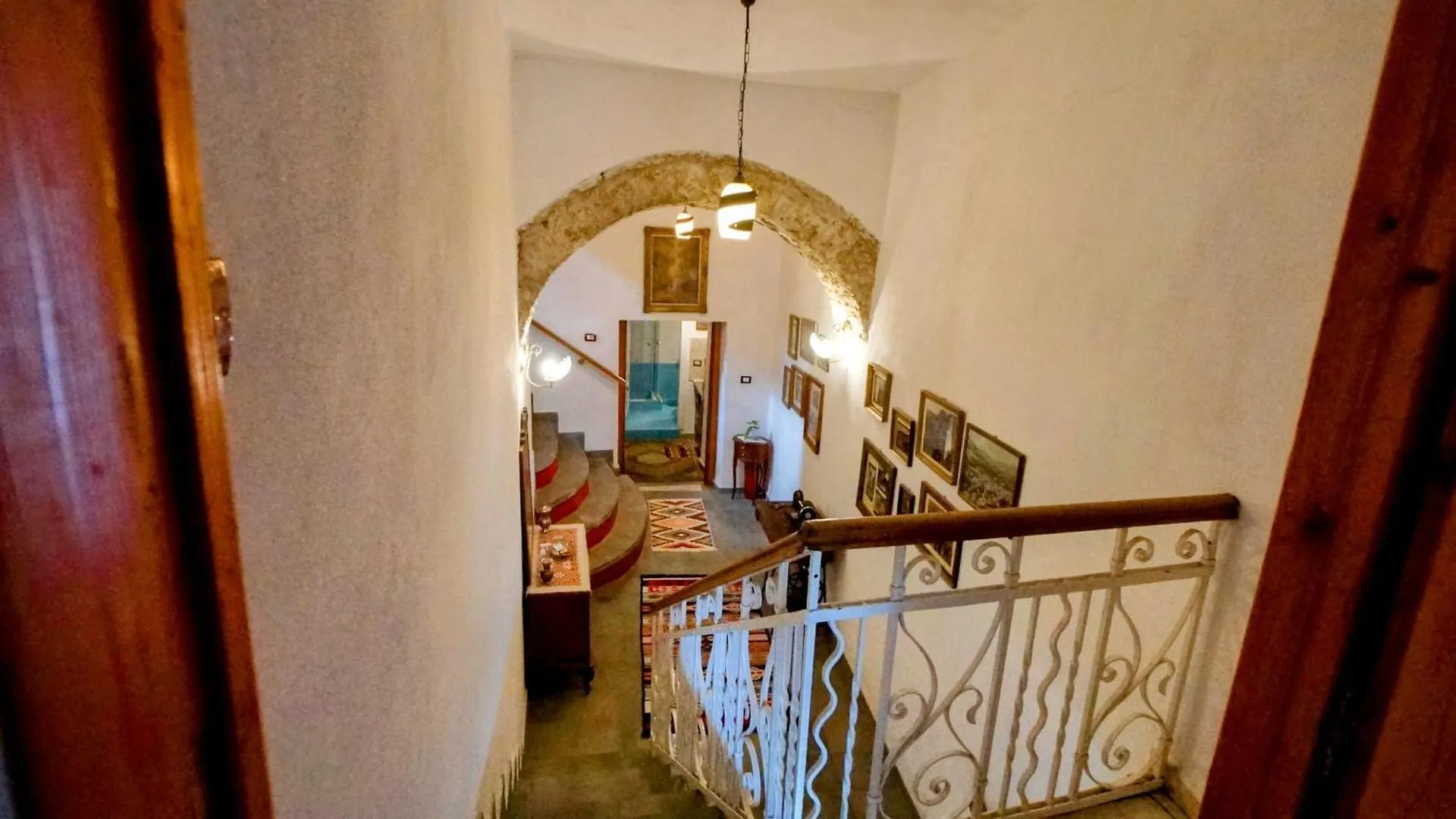 Gjirokastër The Home Of Diplomacy דירה