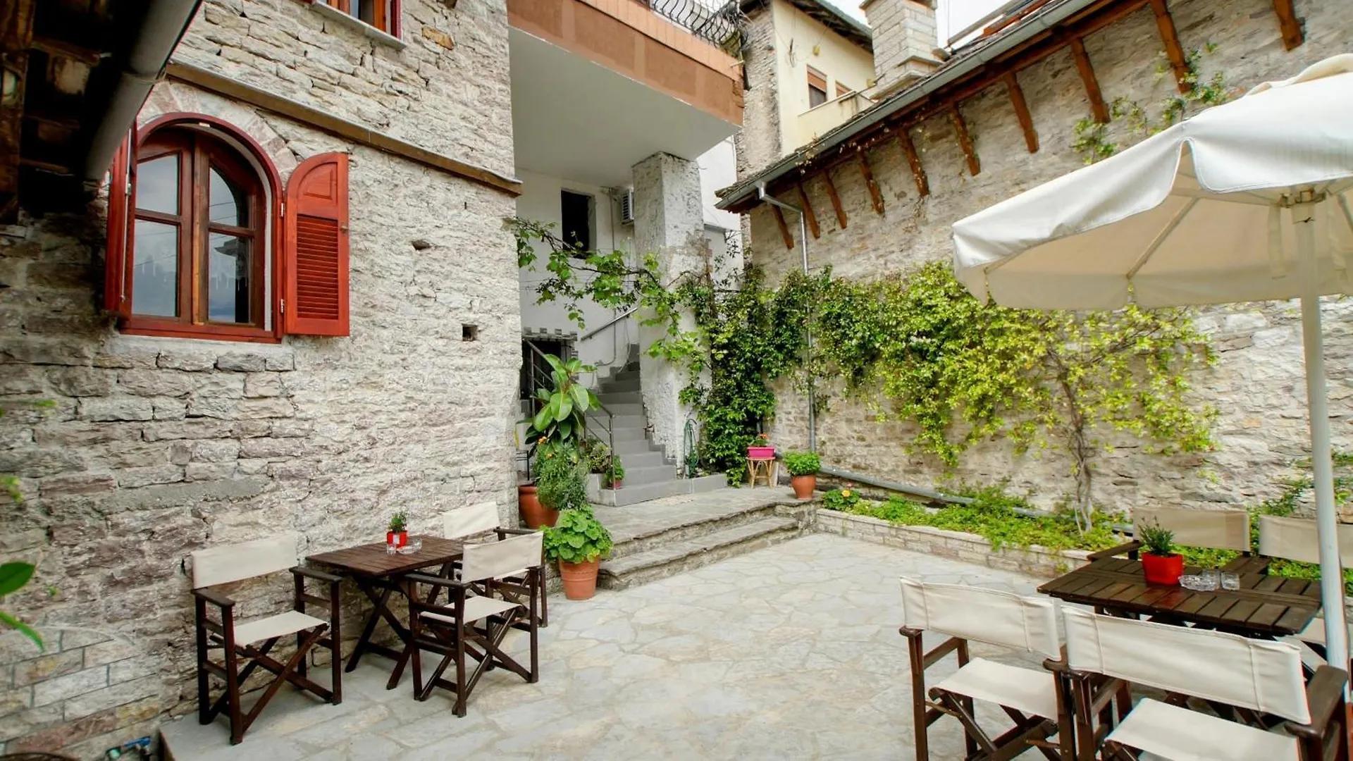 Gjirokastër The Home Of Diplomacy דירה