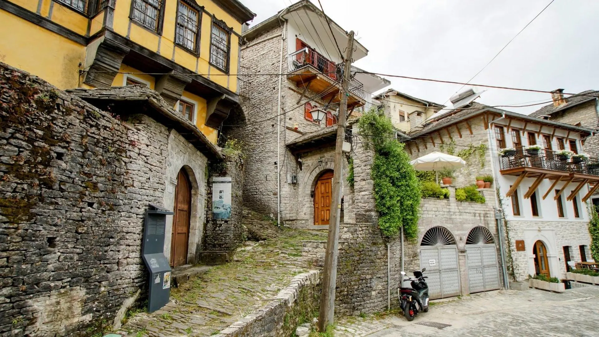 Apartment The Home Of Diplomacy Gjirokaster