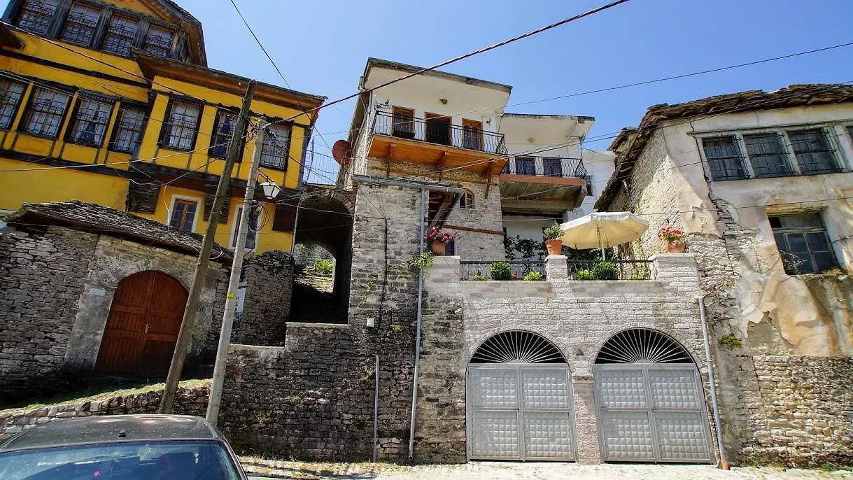 Apartment The Home Of Diplomacy Gjirokaster
