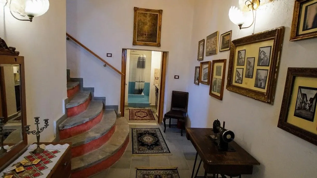 The Home Of Diplomacy Gjirokaster Apartment