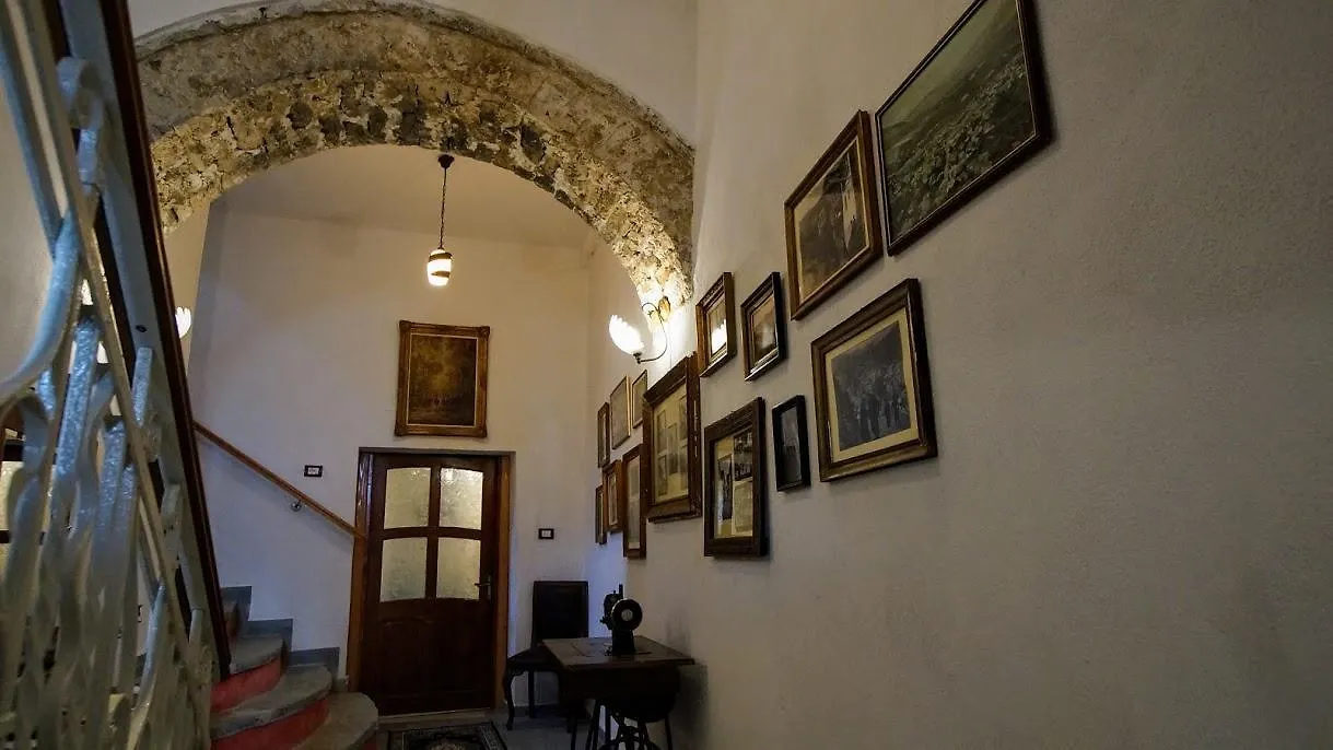 Apartment The Home Of Diplomacy Gjirokaster